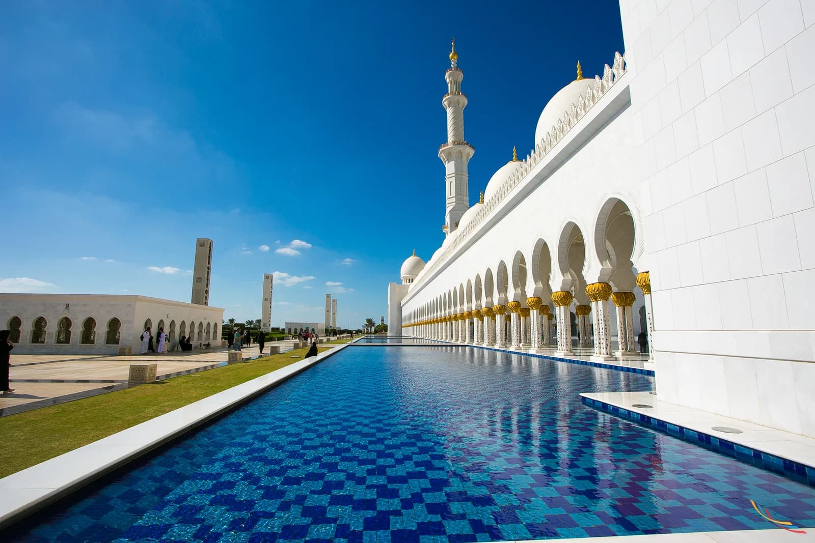 Dubai photo 19