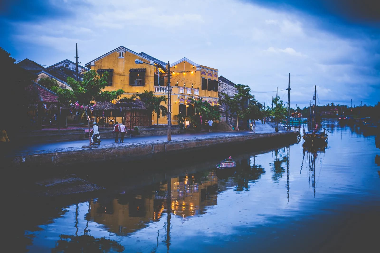 Vietnam photo 30